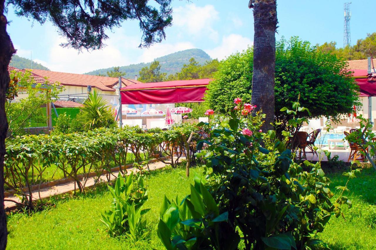 Carmina Hotel Ovacik  Exterior photo