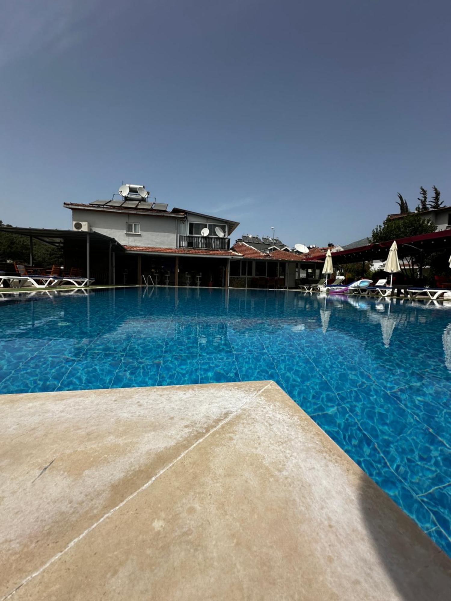 Carmina Hotel Ovacik  Exterior photo