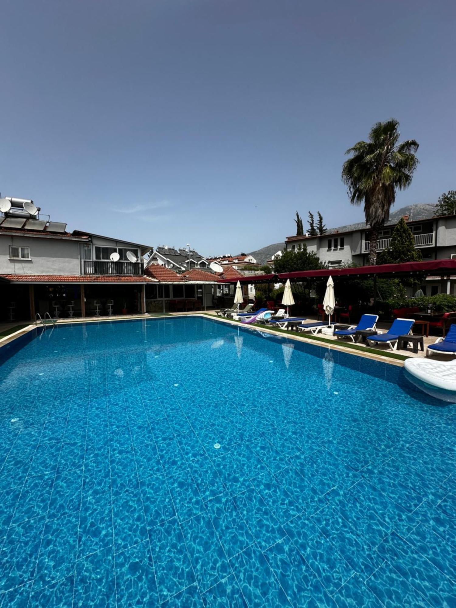 Carmina Hotel Ovacik  Exterior photo