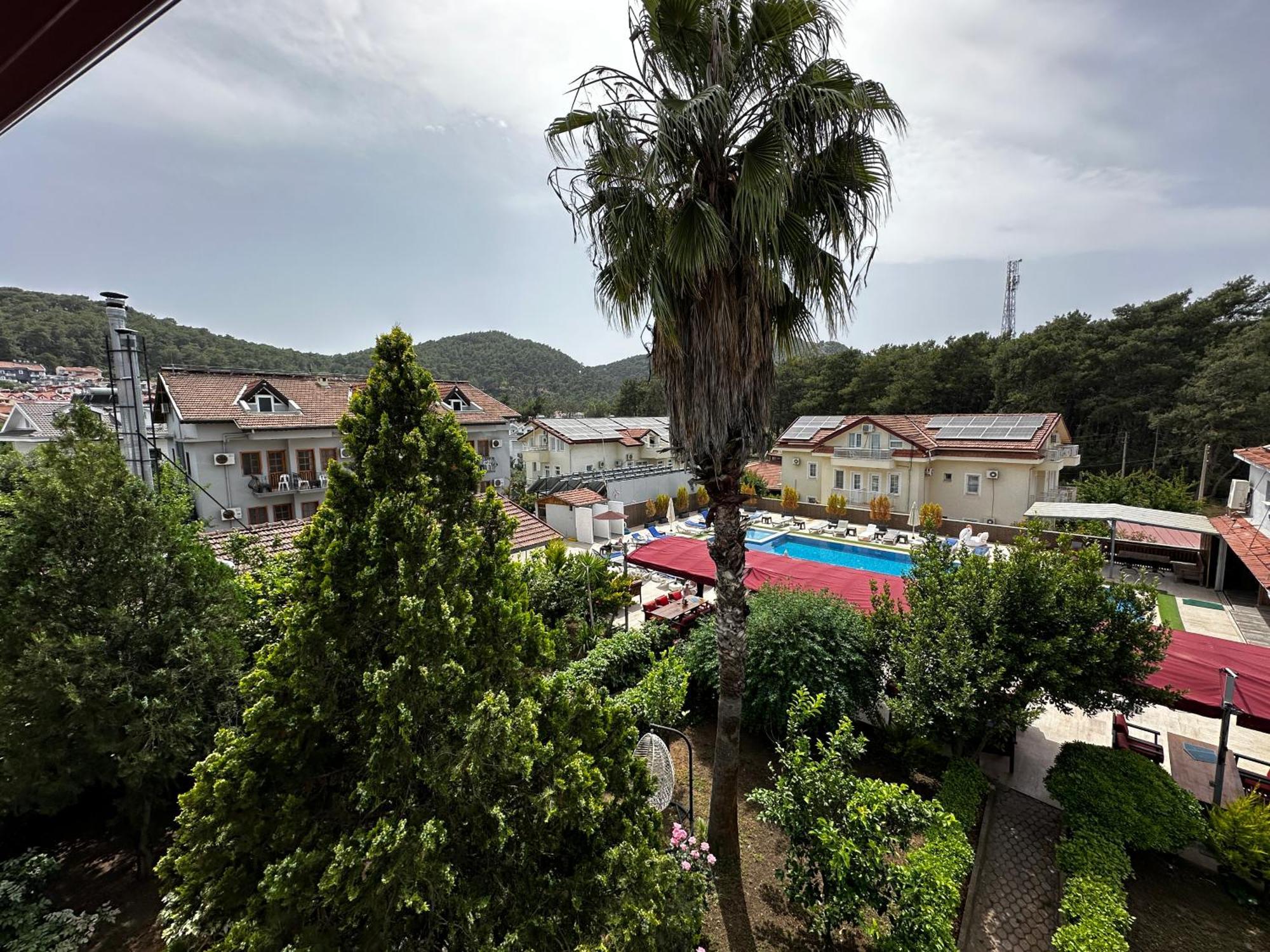 Carmina Hotel Ovacik  Exterior photo