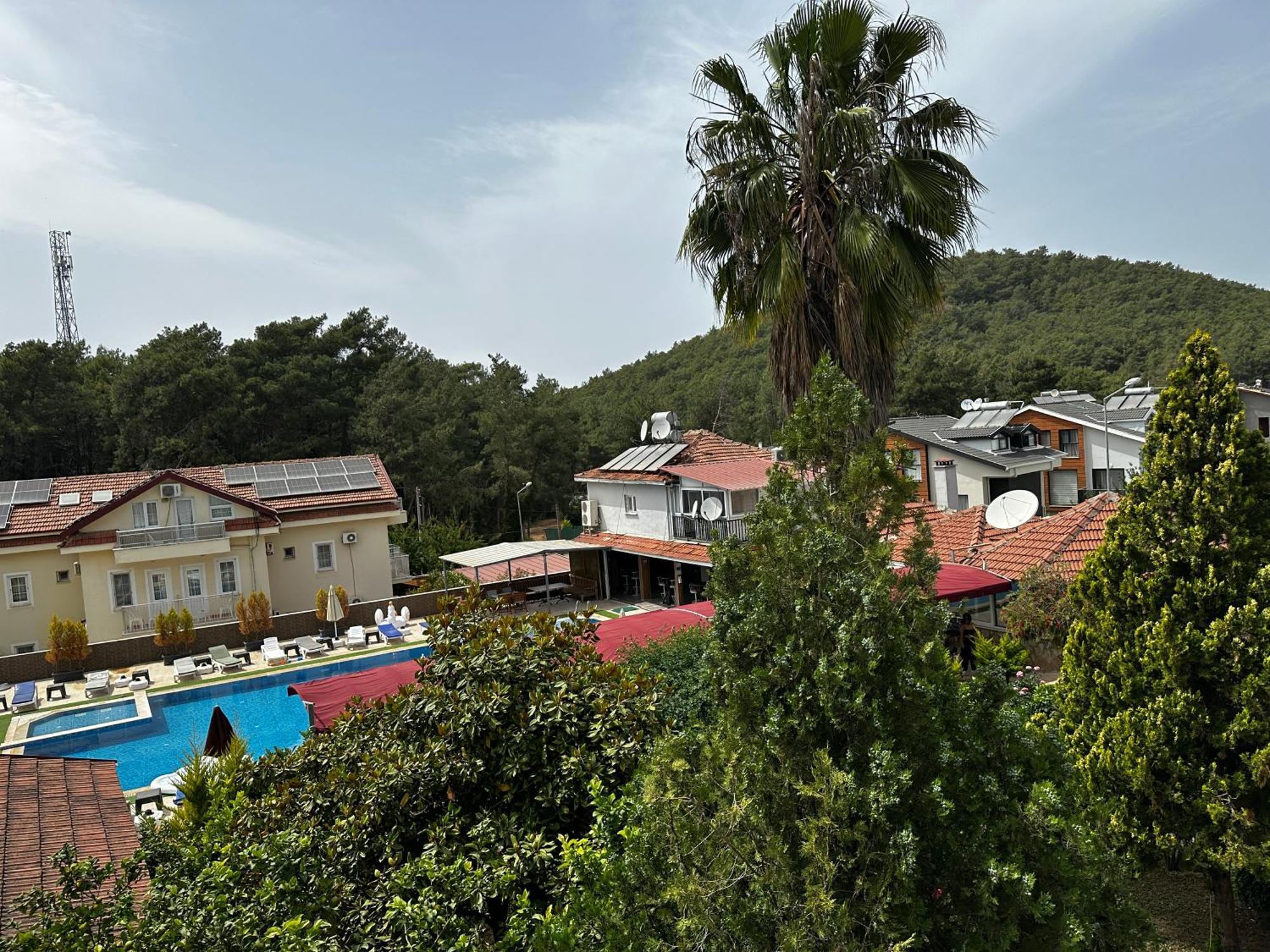 Carmina Hotel Ovacik  Exterior photo